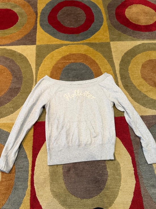 Hollister Tops - Hollister Co. Y2K Style Off The Shoulder Sweatshirt Size Medium See All Pics